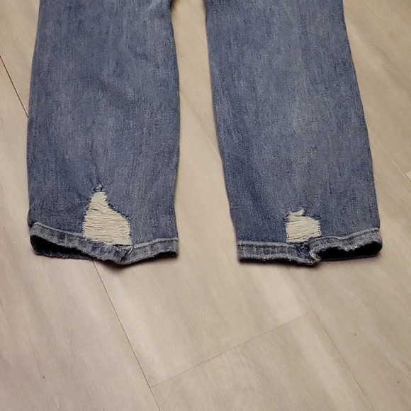 Vervet Distressed Medium Wash Straight Leg 5 Pocket Blue Jeans Womens‎ Size 29 - Picture 8 of 11
